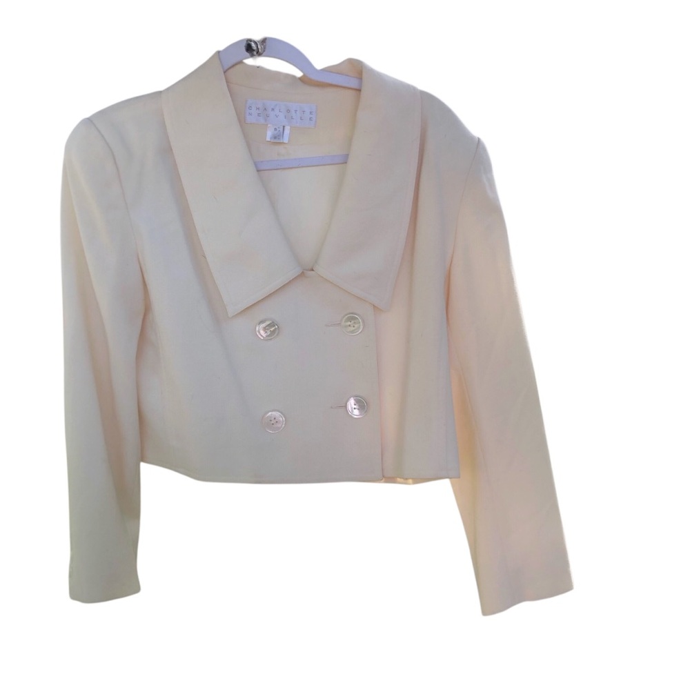 vintage Charlotte Neuville pure new wool winter white crop jacket